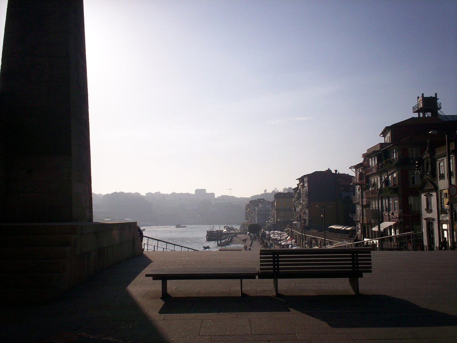 里贝拉老城与彩色立面